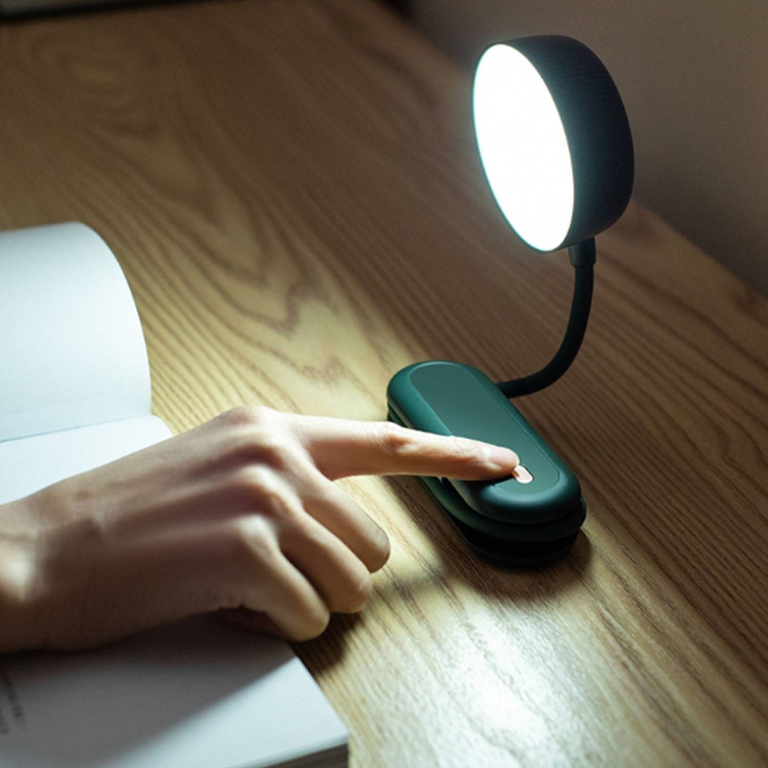 Foldable Universal Hose Reading Night Light USB Rechargeable 5
