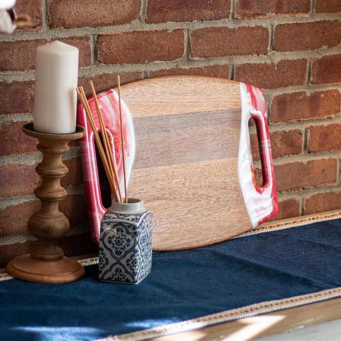 XL Curved Acacia Board With 2 Handles 39