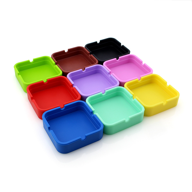 Square SiliconeAshtray 2