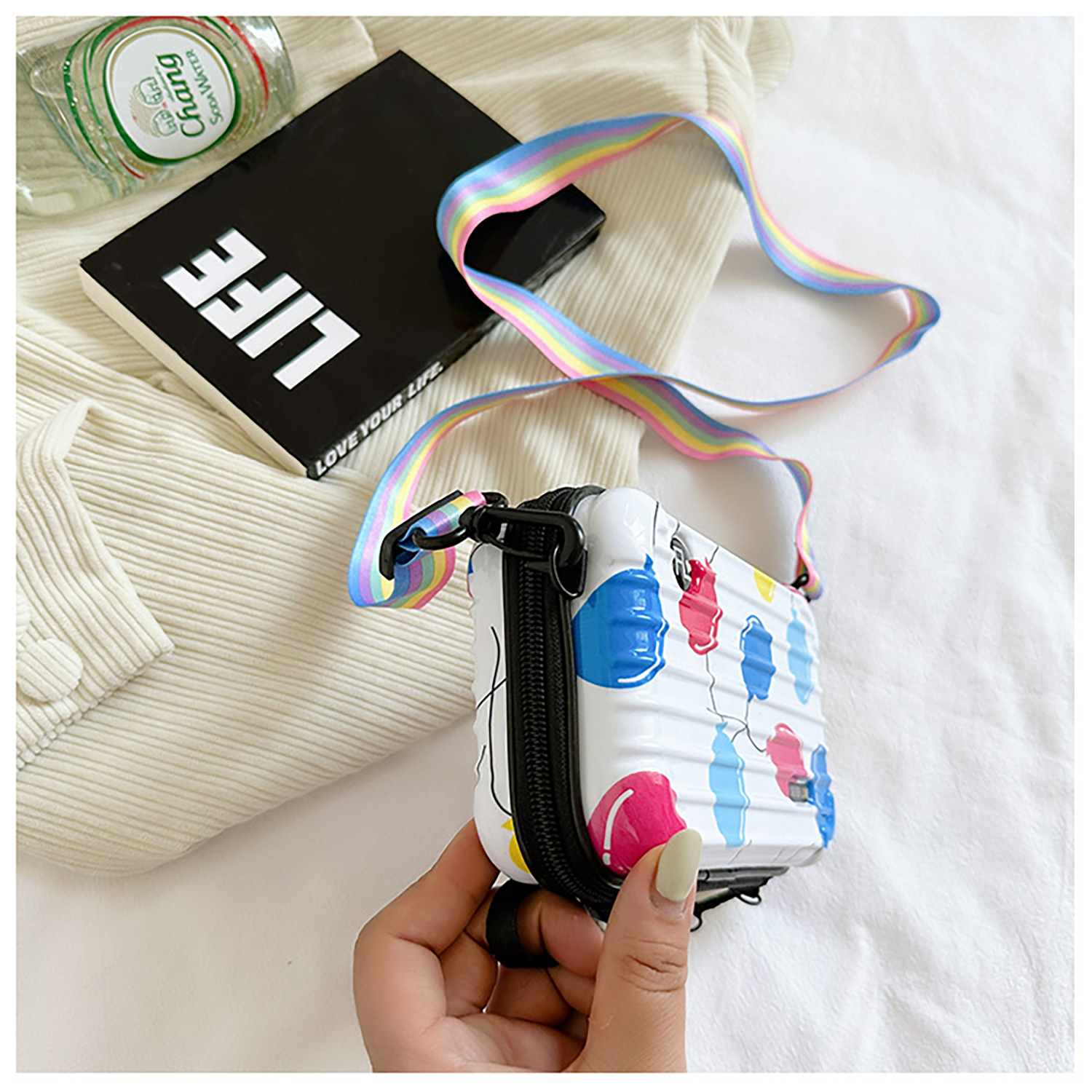 Fashion PVC Makeup Bag with Innovative Custom Design 7