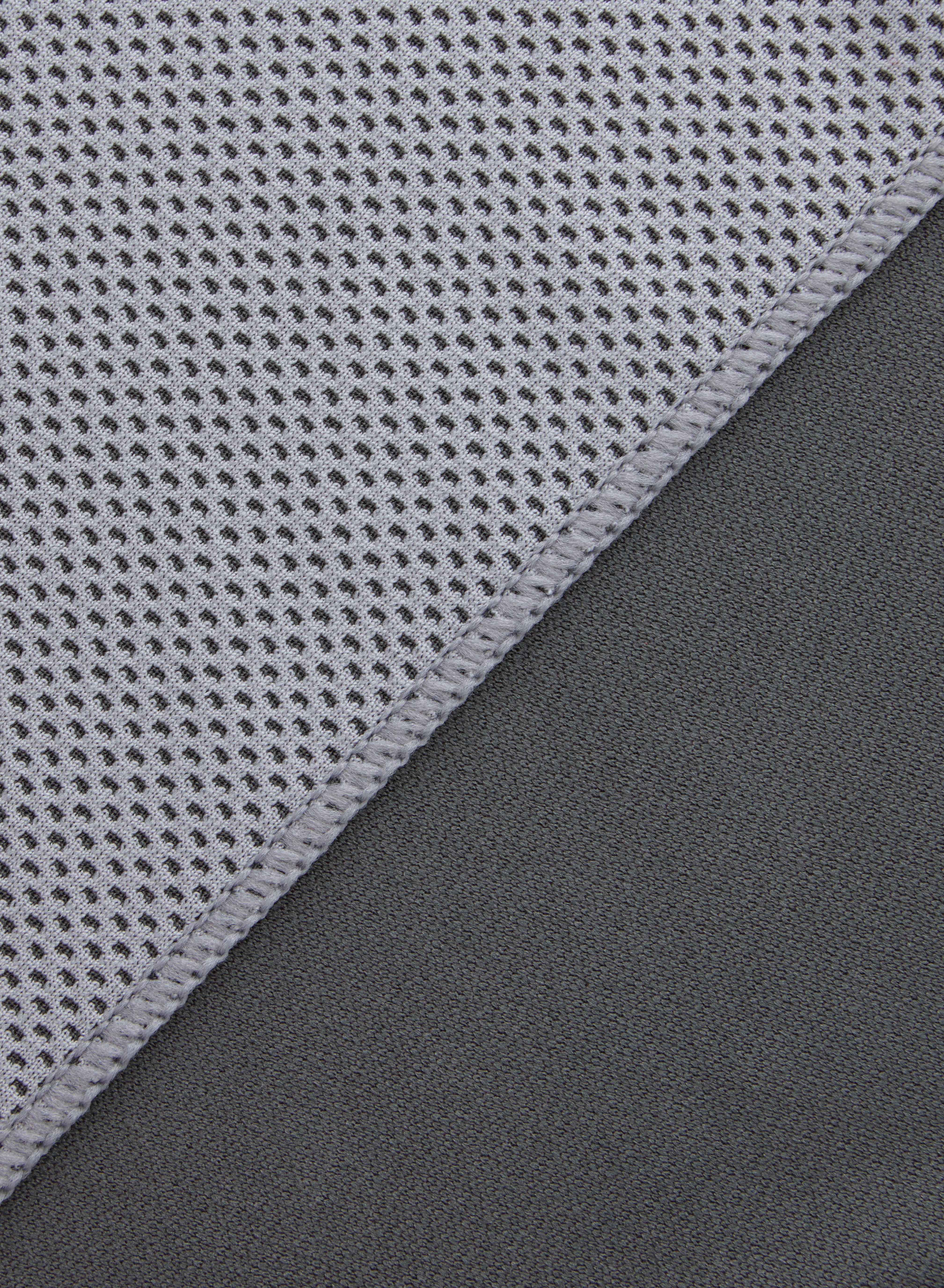 Good Value™ Cooling Towel In Pouch 7