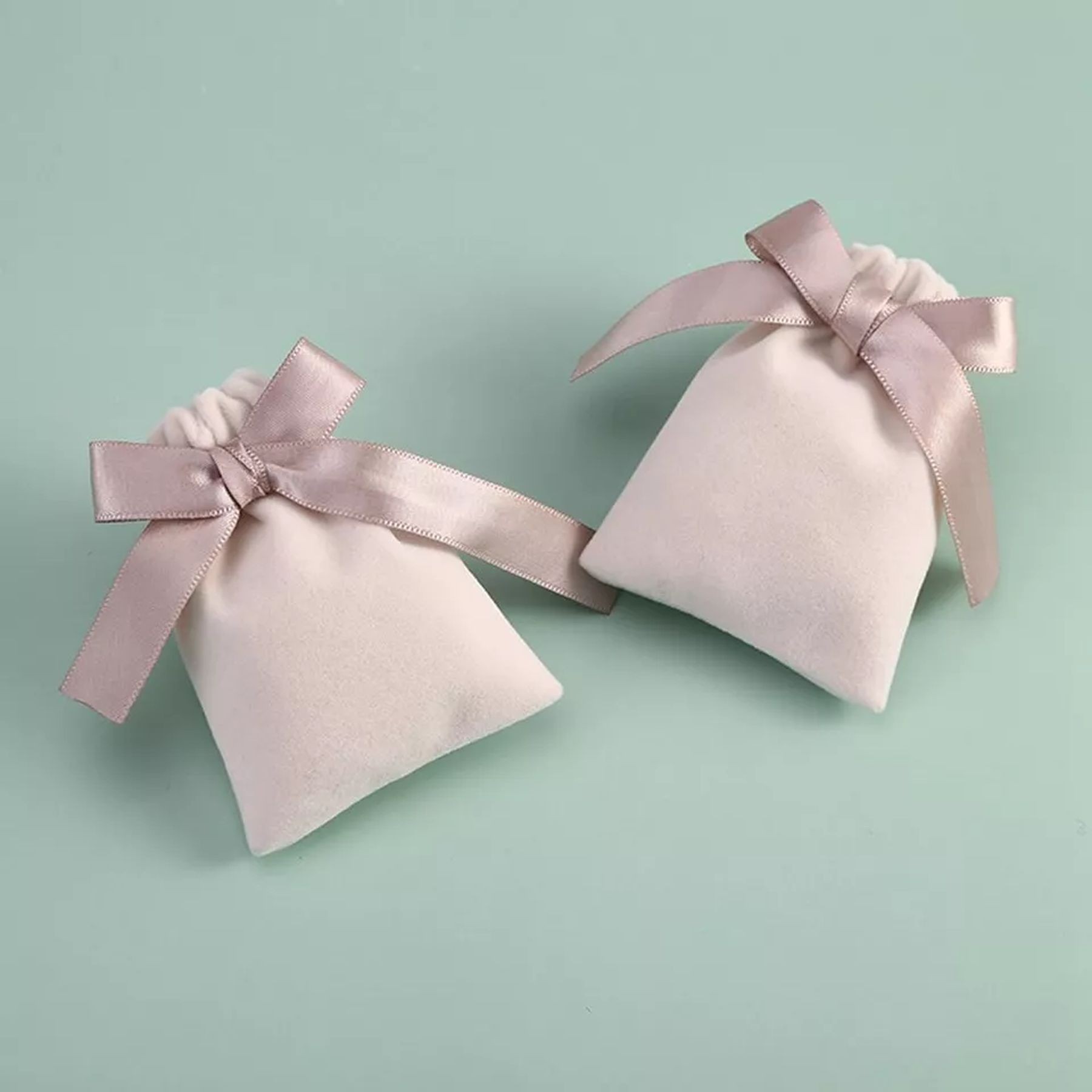 Small Plush Jewelry Bags With Drawstring 14