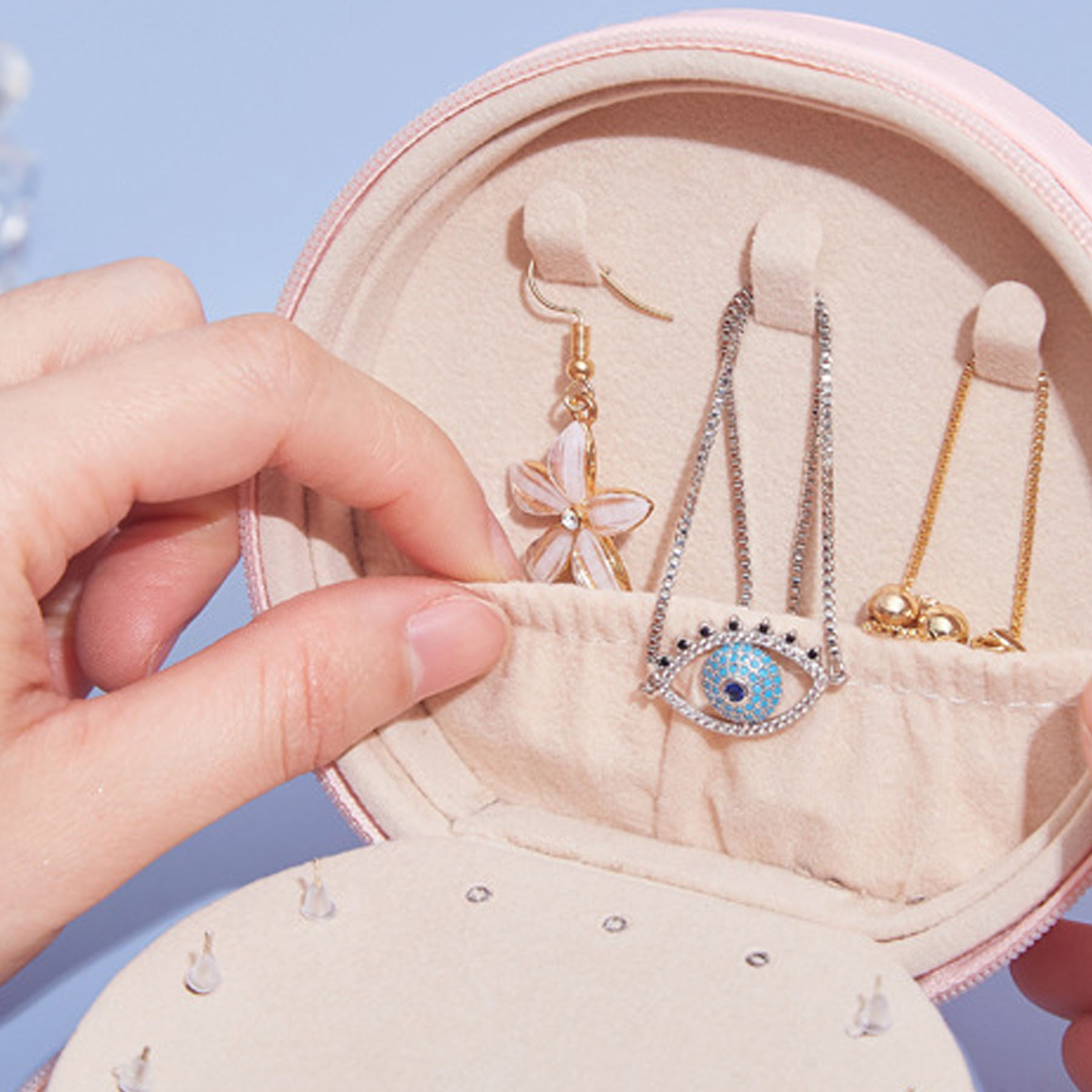 Portable Double-Layer Round Jewelry Box 4