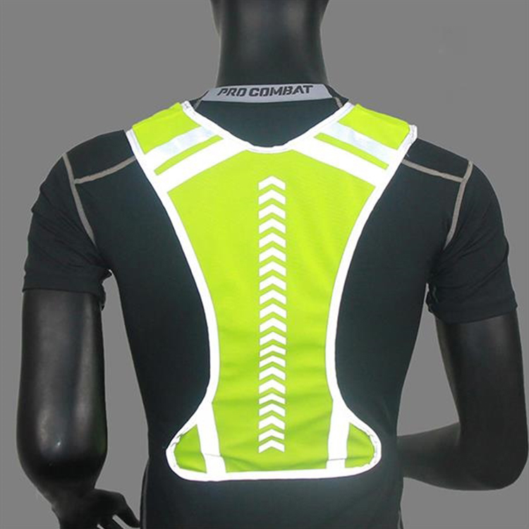 Reflective Vest Gear for Nightmade of breathable and comfortable mesh fabric 2