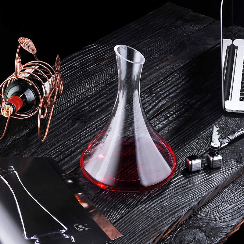54Oz. Crescendo Decanter 1