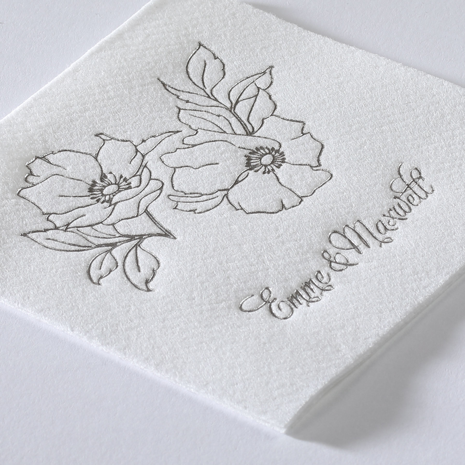 Floral Impressions Premium Beverage Napkin w/uncoined Edge (White) 4