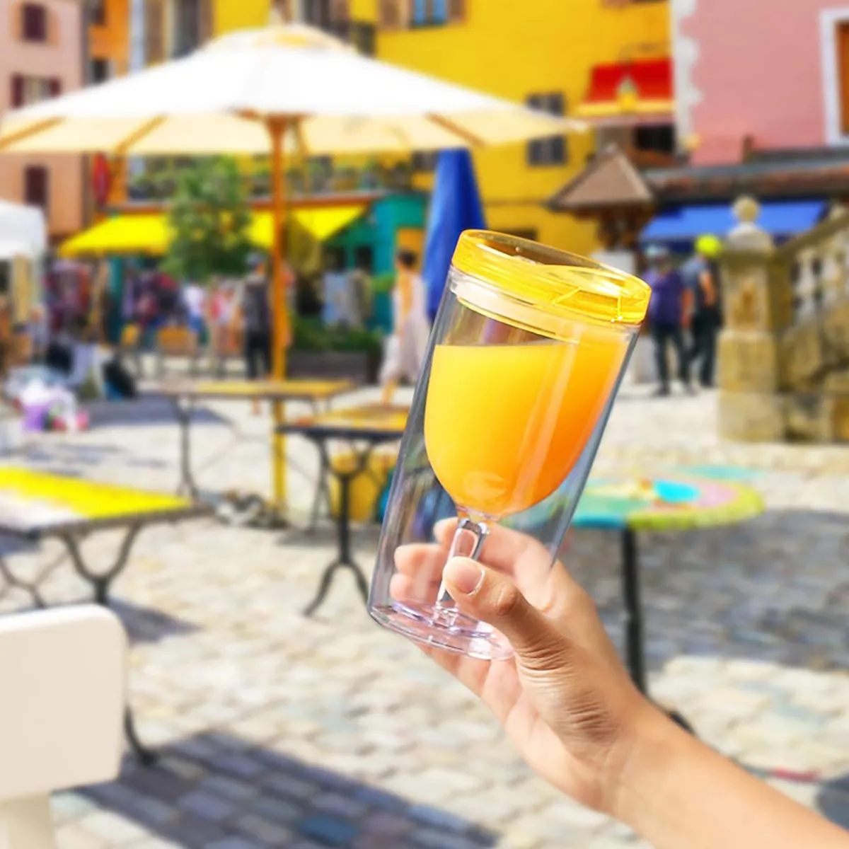 Plastic Double Layer Juice Wine Cups with Lids 2