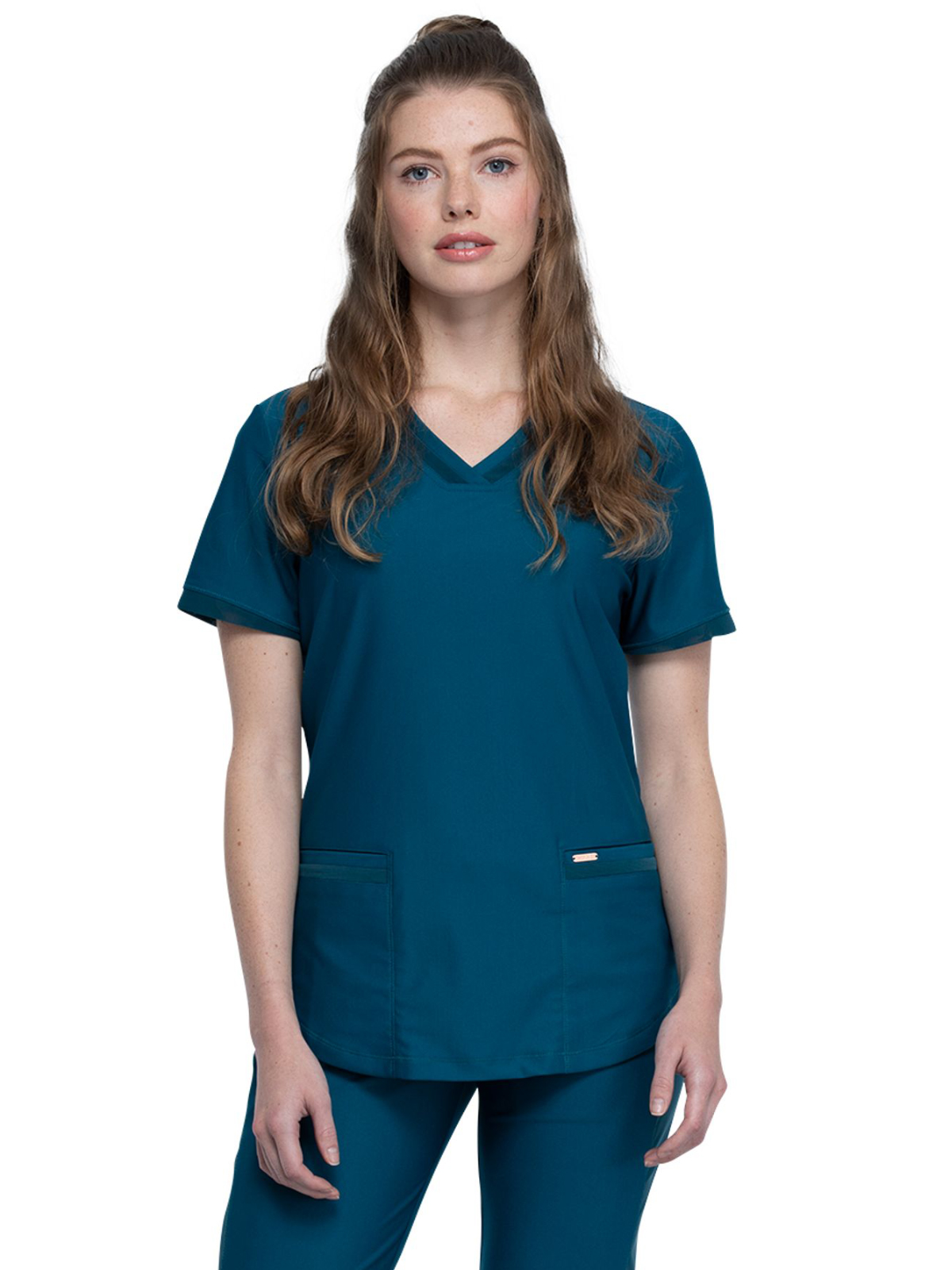 Cherokee - Form - Women's 2-Pocket Curved Hemline V-Neck Top 40