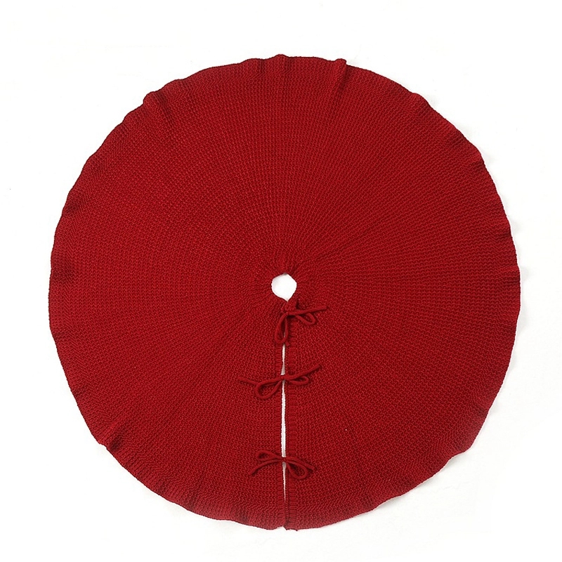Red Knitted Christmas Tree Skirt 1