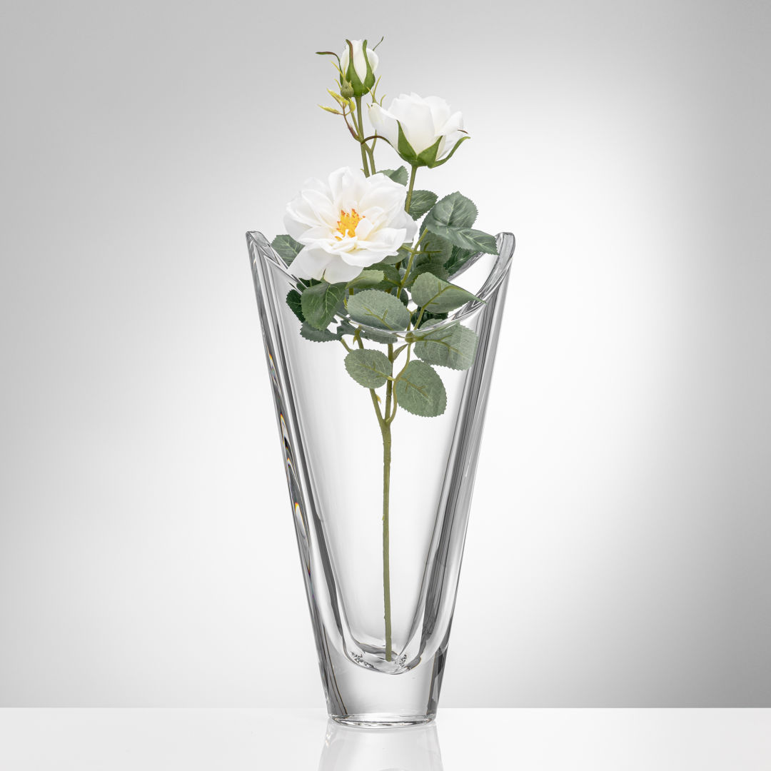 Meridon Vase 2