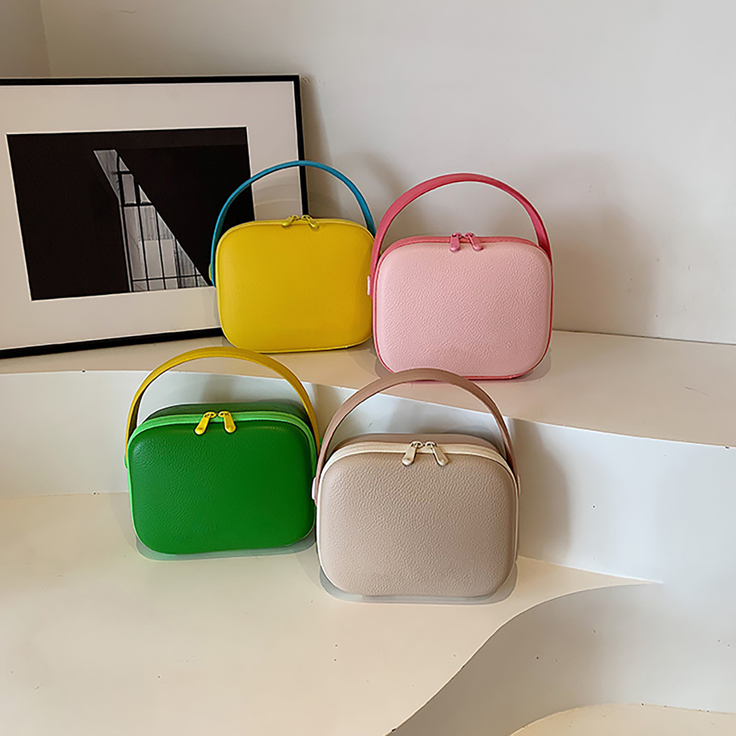 Cross-border portable hand-held makeup bag 4