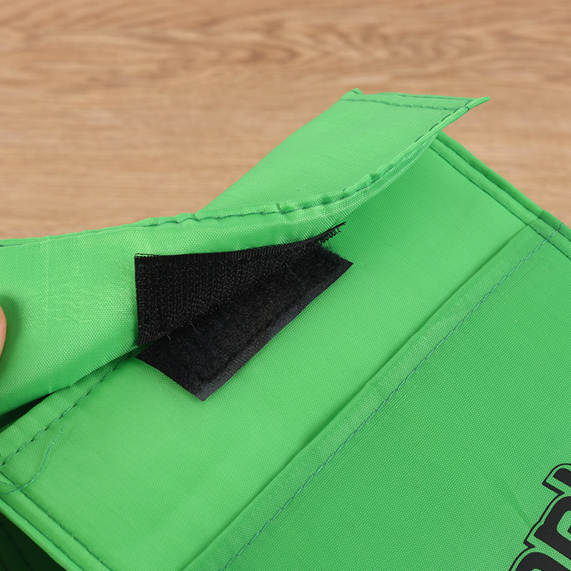 Hand-held Portable Waterproof Insulated Bag 2