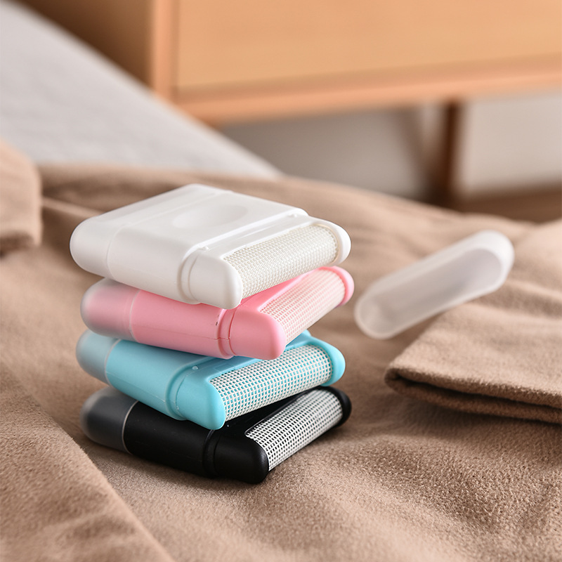 Portable Hair Ball Remover 2