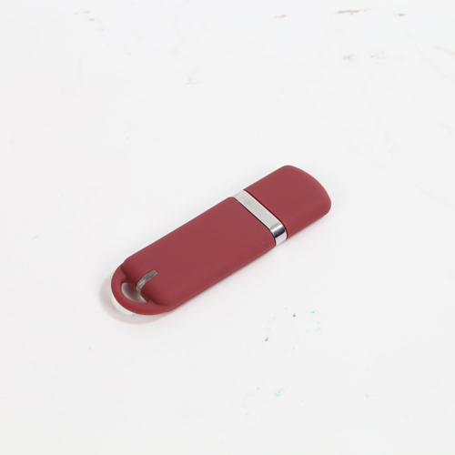 Capsule-Style PCB USB Drive with Detachable Covering 1