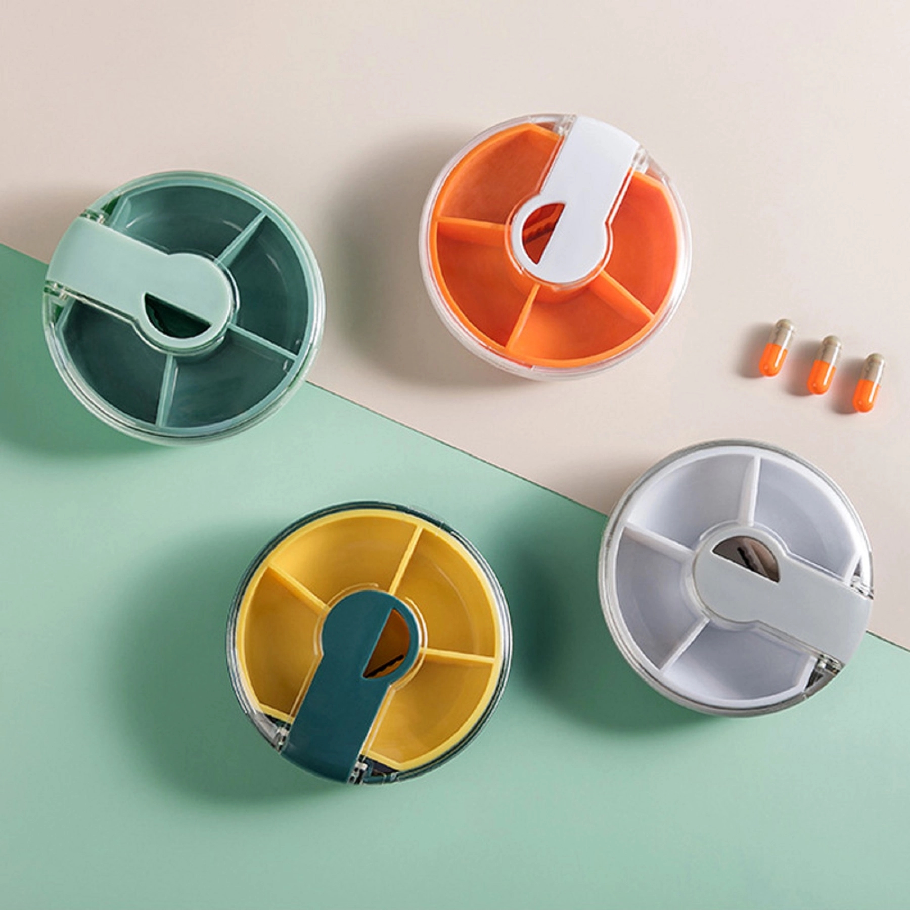 Round Four-compartment Pill Box with Cutter 5