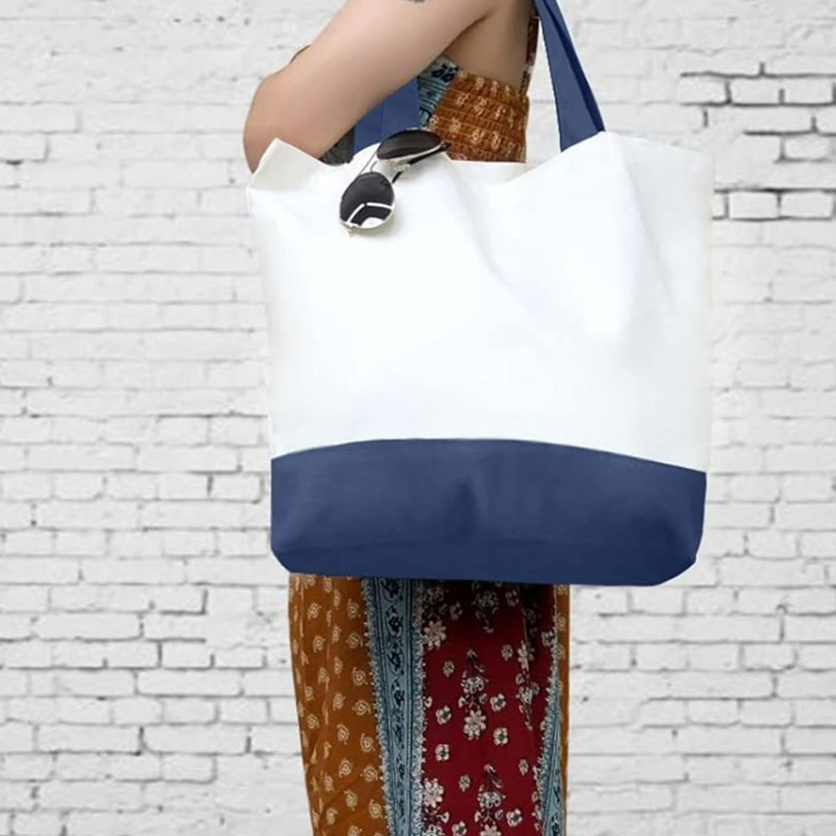 Canvas Tote Bag with Contrast Base, custom tote bag with logo imprint 4