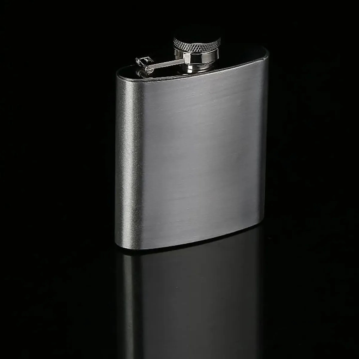 1oz Portable Mini Pocket Camping Hip Flask with Keychain 3