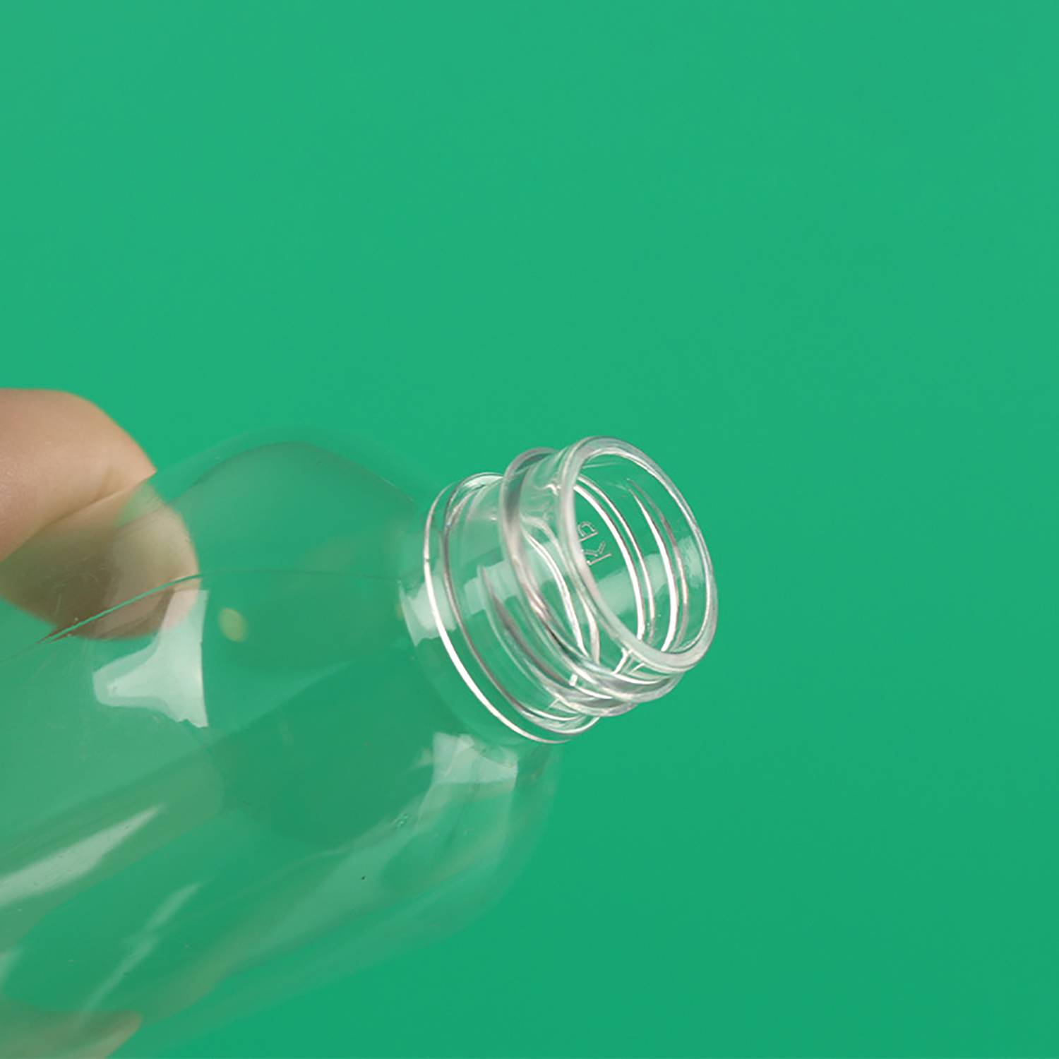 Transparent Squeeze Dispenser Bottle 3