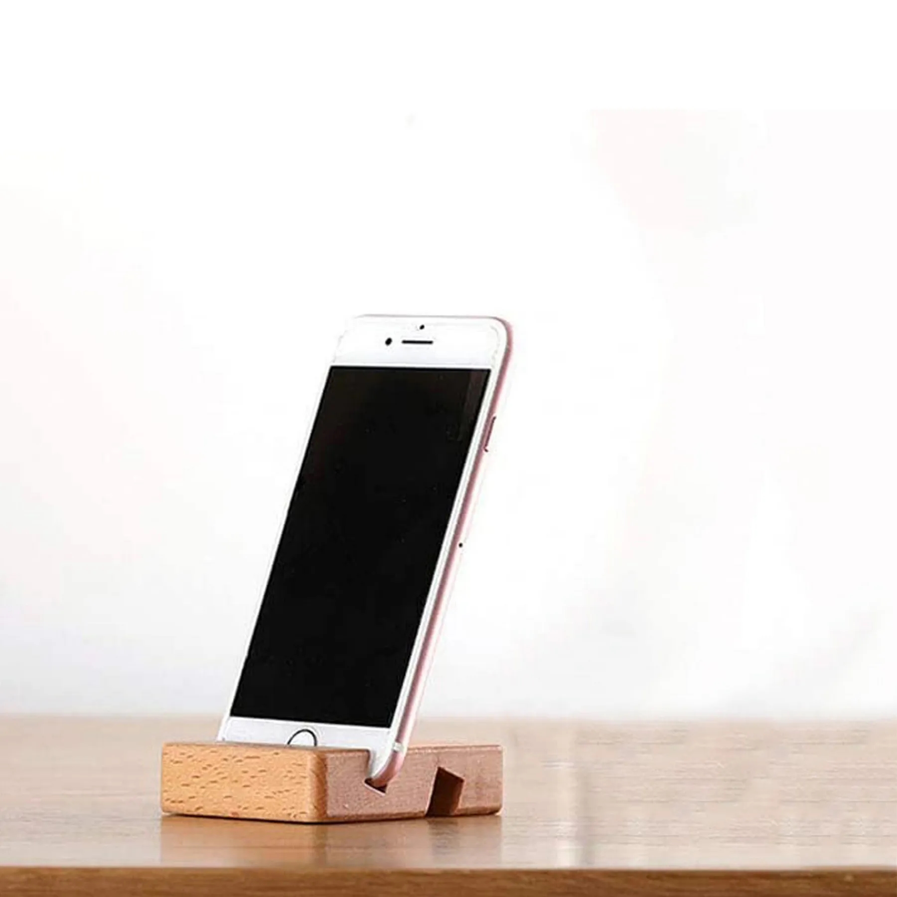 Desktop Cell Phone Stand 2