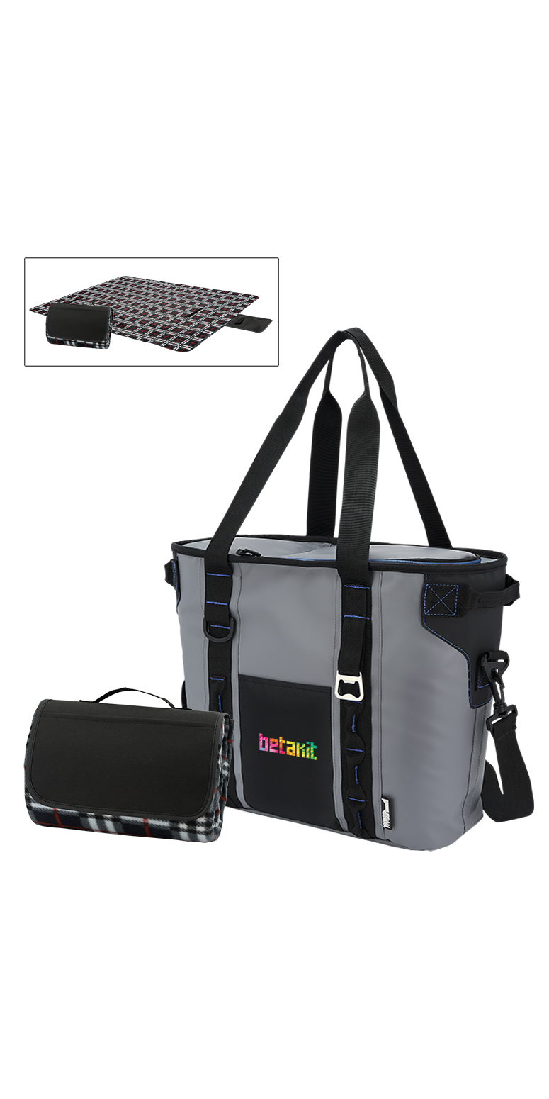 Urban Peak® Summer Lounger Picnic Kit 17