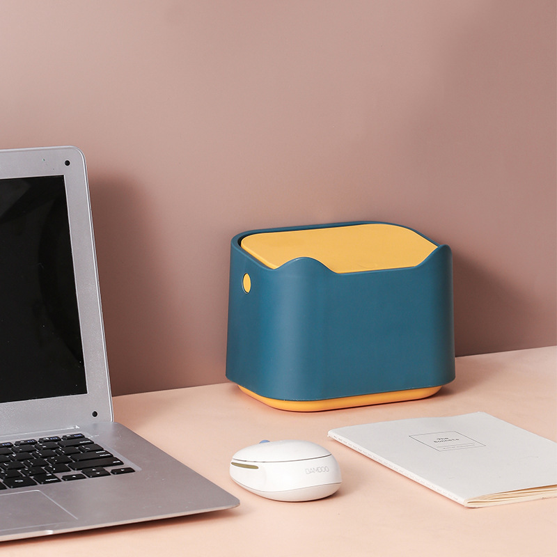 Mini Desktop Trash Can w/Lid 15