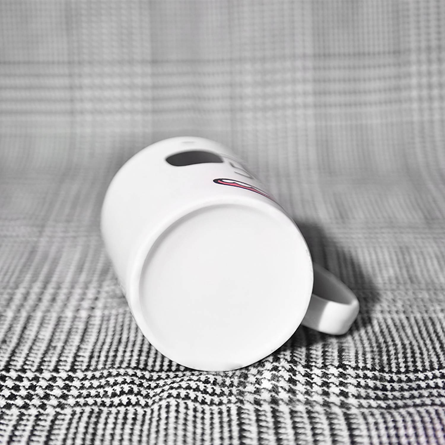 13oz Magic Color-Changing Ceramic Mug for Office 3