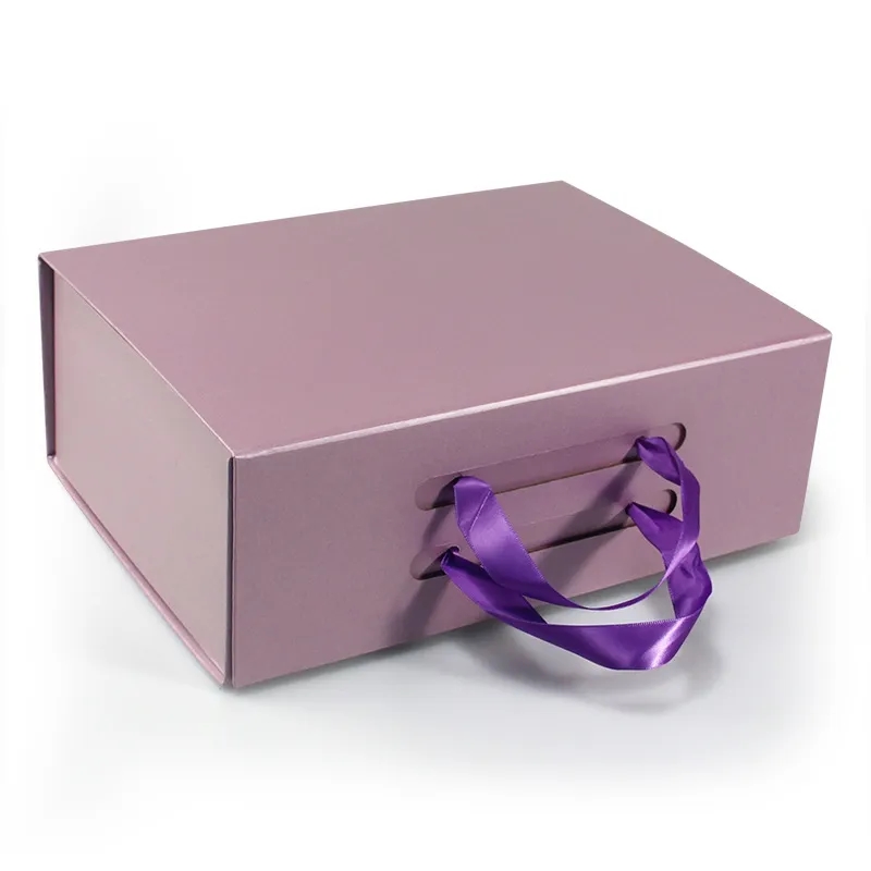 Foldable Hand-held Paper Gift Box 2