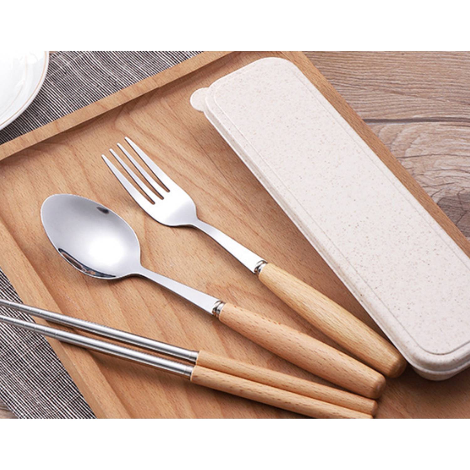 Stainless Steel Cutlery Set With Wooden Handle 2