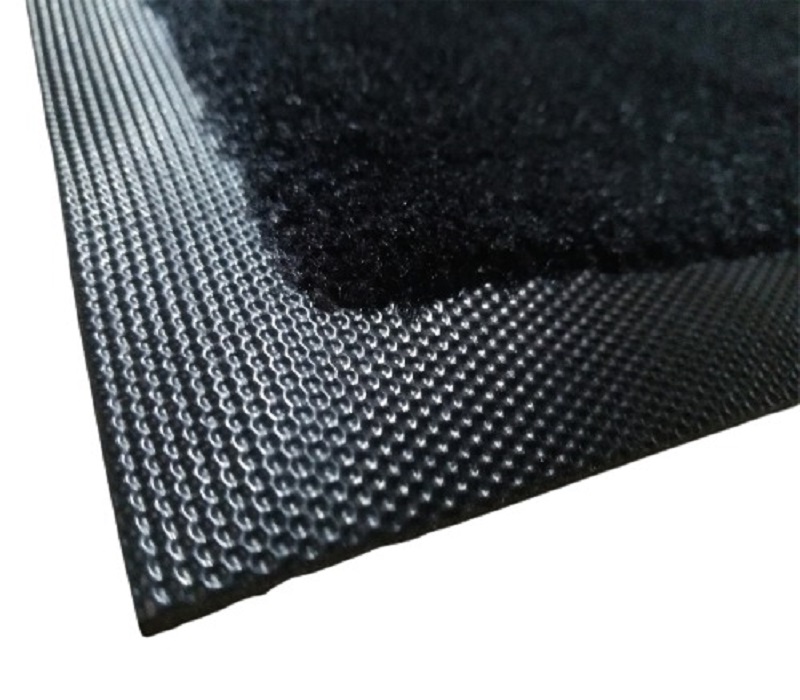 Stain-Resistant Rubber Floor Mat 4