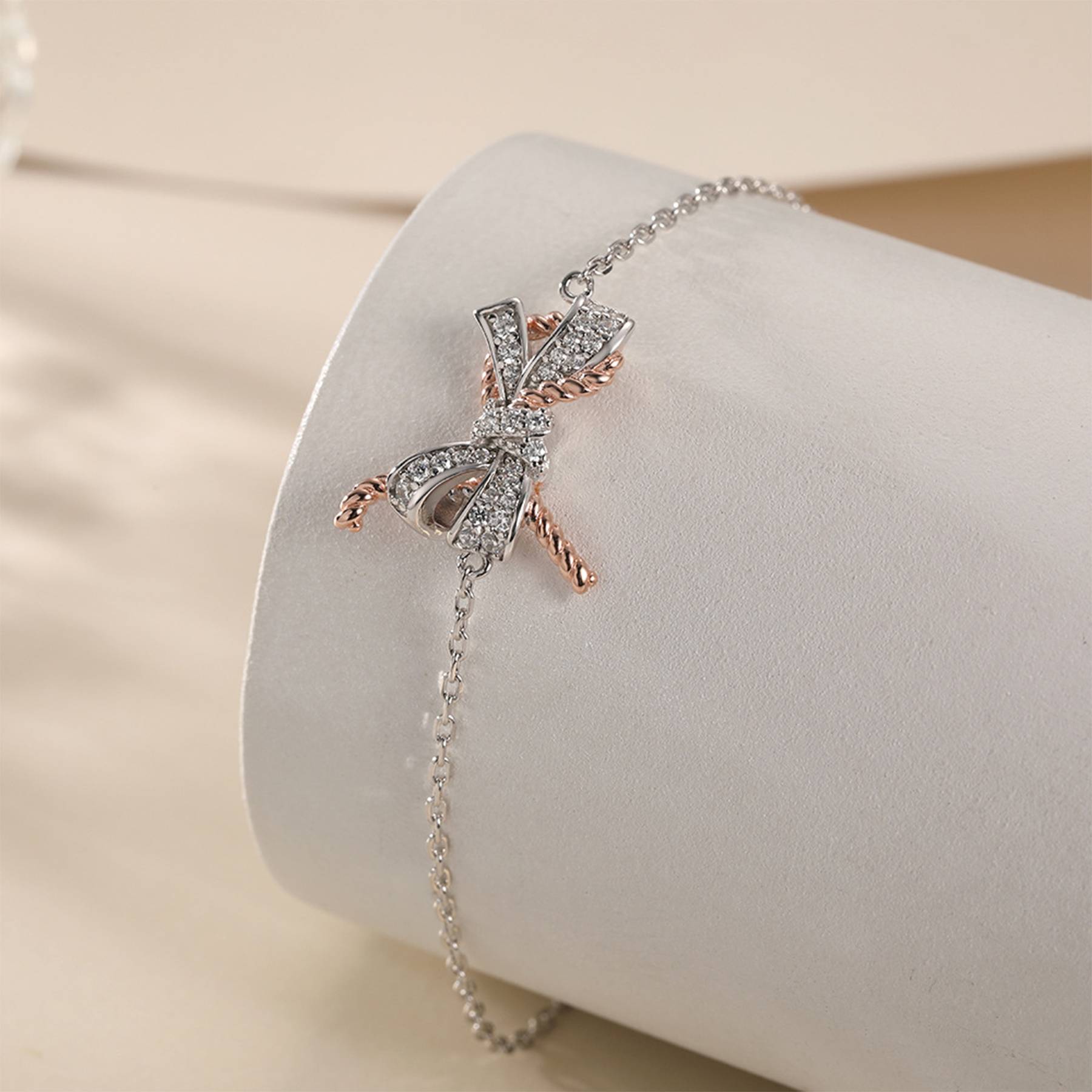 Silver Fashion bow bracelet 3