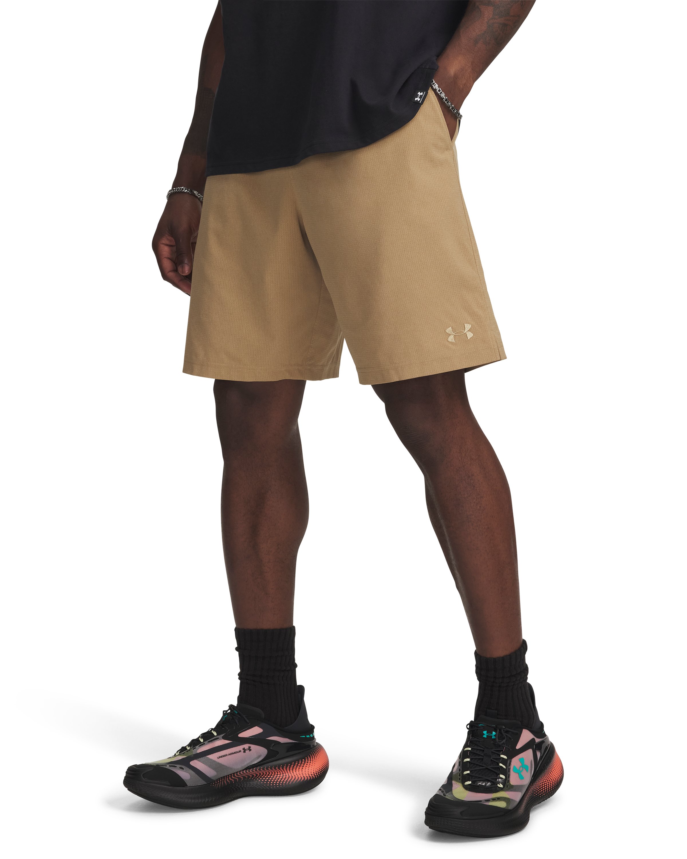 UA Motivate Vented Men's 9 Shorts 6