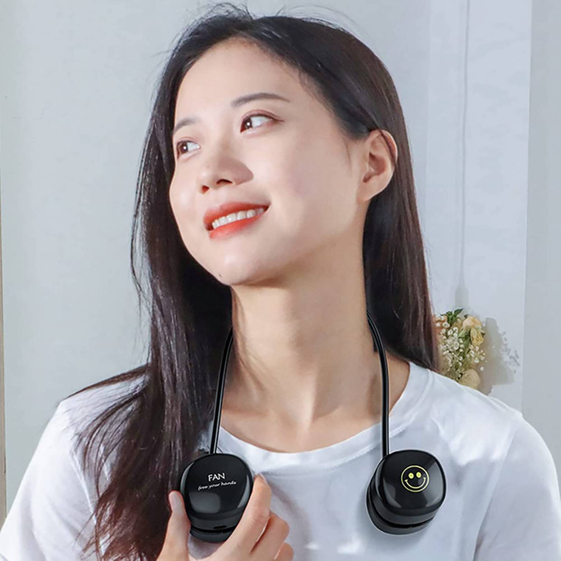 Rechargeable Folding Cooling Neck Electric Mini Fan 4