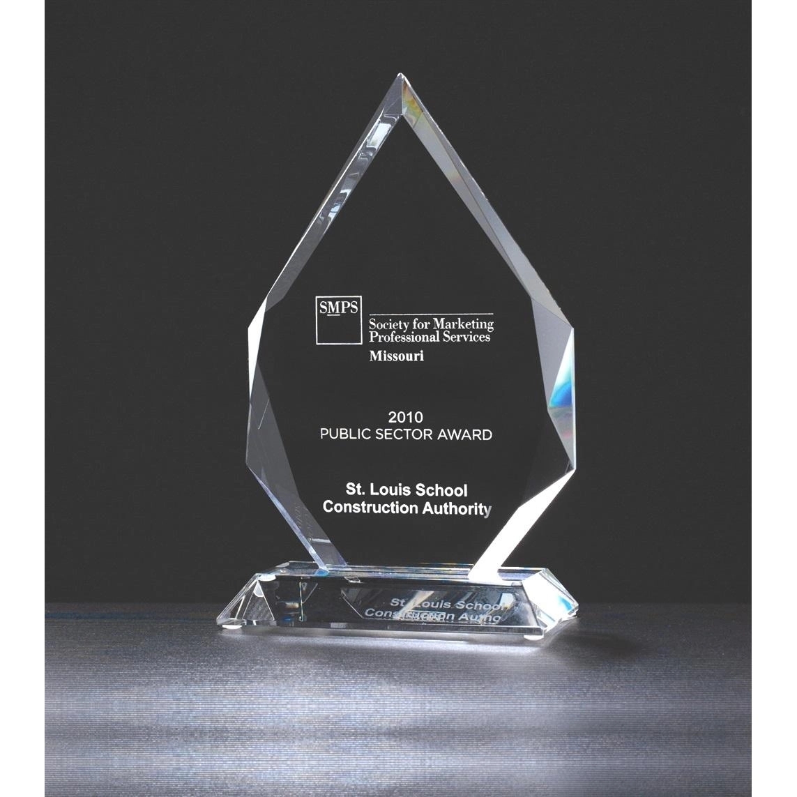 Prism Optical Crystal Award (9"x 5.5") 1
