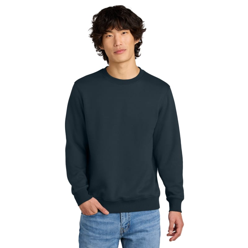 District Perfect Weight Fleece Crew 24