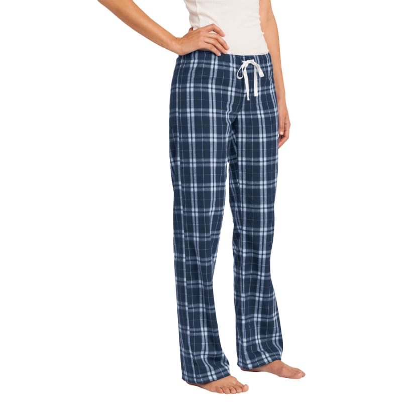 District Women's Flannel Plaid Pant. 6