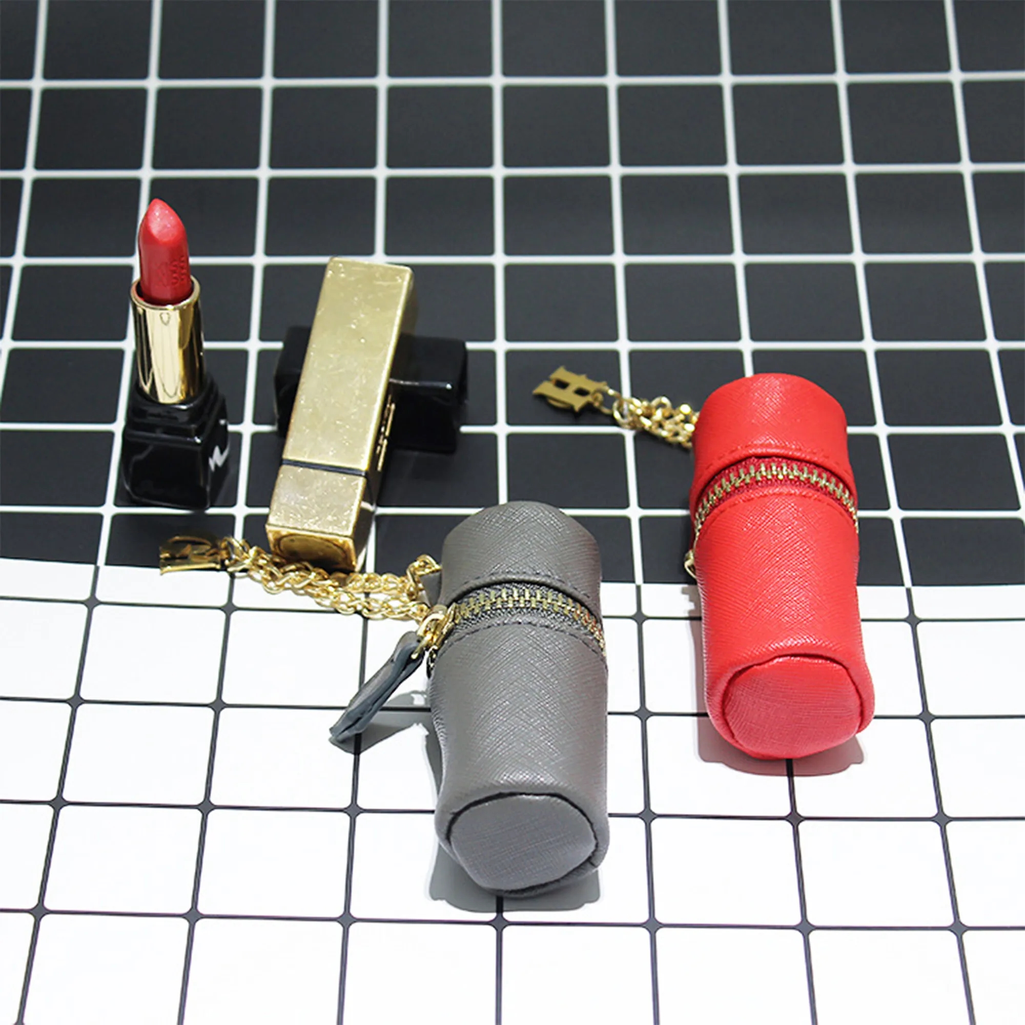 Durable PU Lipstick Keychain Pouch For Portable Storage 3