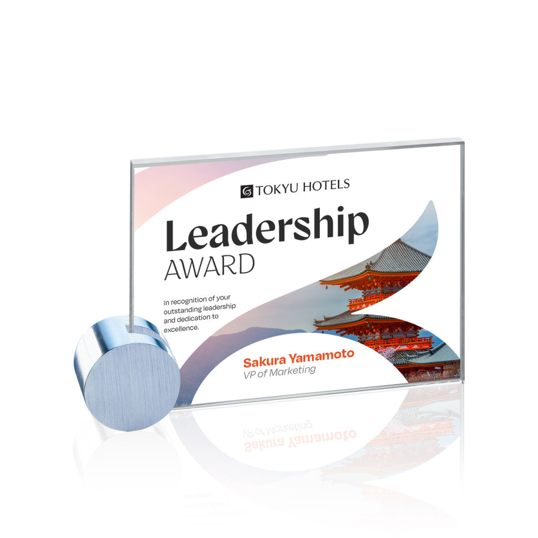 Bermuda VividPrint™ Award - Starfire/Chrome Circle 18