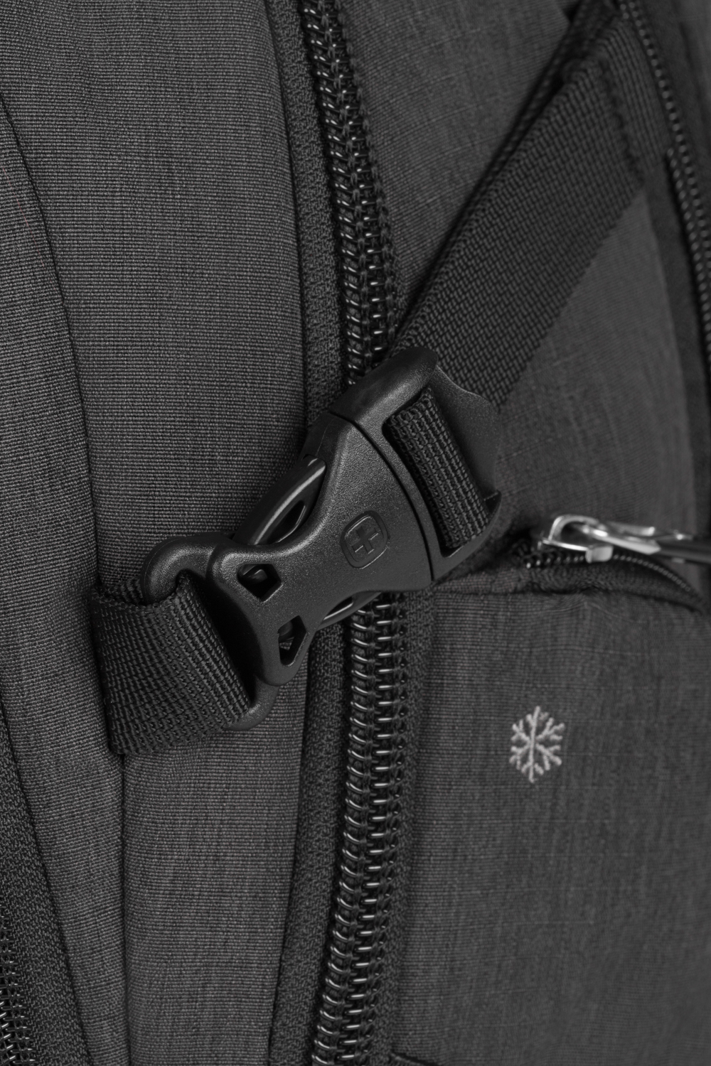 SWISSGEAR 5358 Travel Tech Elite USB ScanSmart Laptop Backpack 16