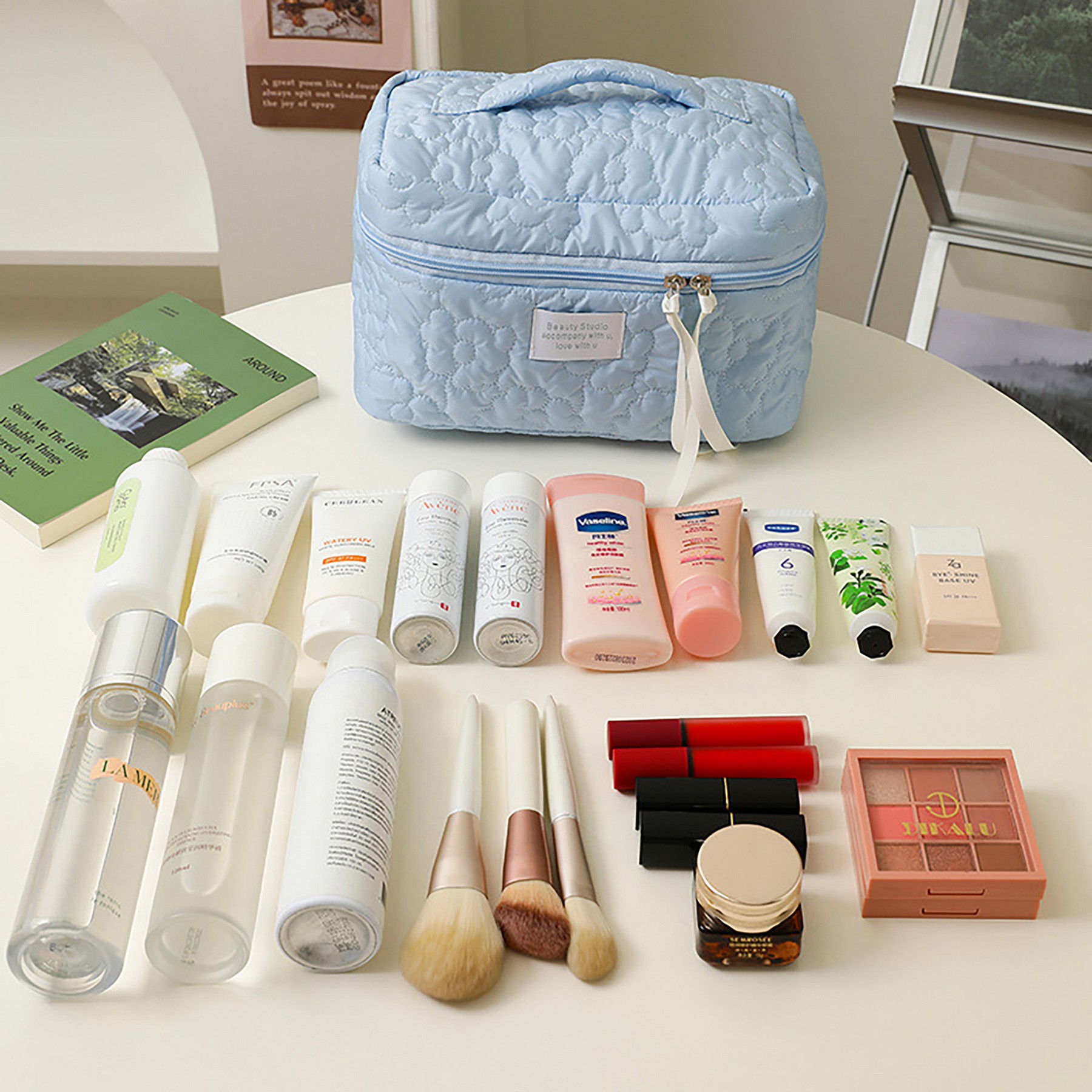 Large Capacity Soft Makeup Bag/ Cloud Makeup Bag 8