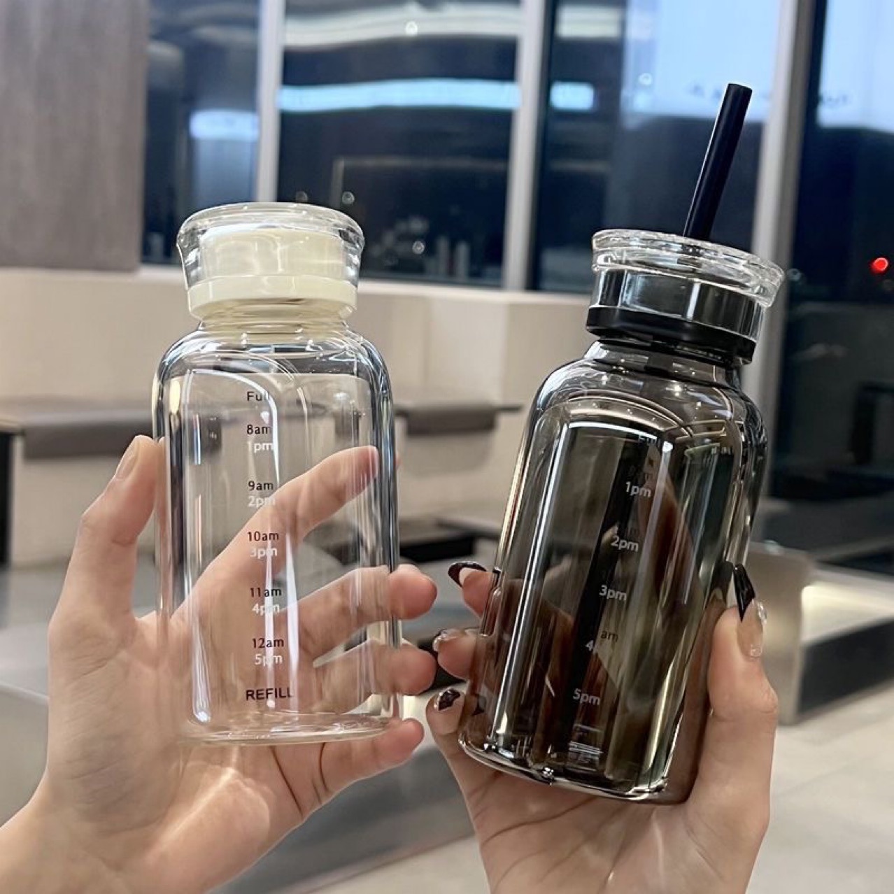 Transparent Glass Water Bottle 1