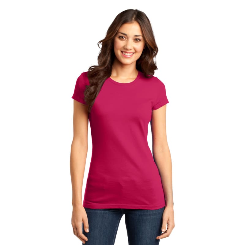 District Women's Fitted Very Important Tee . 134