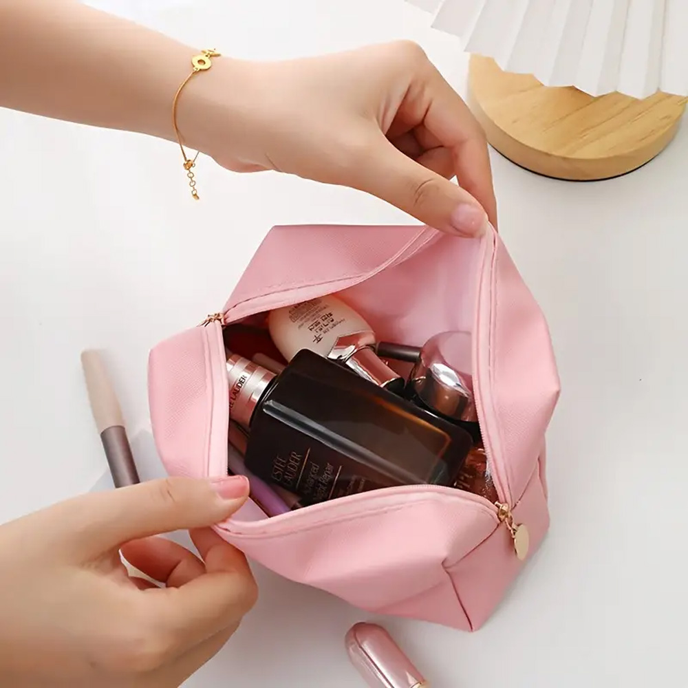 Luxe Saffiano Makeup Pouch 9
