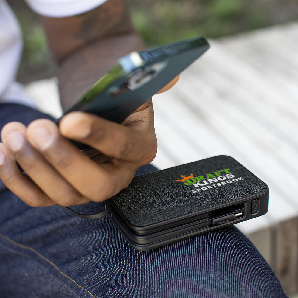 myCharge Powerhub Ultra 10,000mAh Everything Built in Portable Charger 3