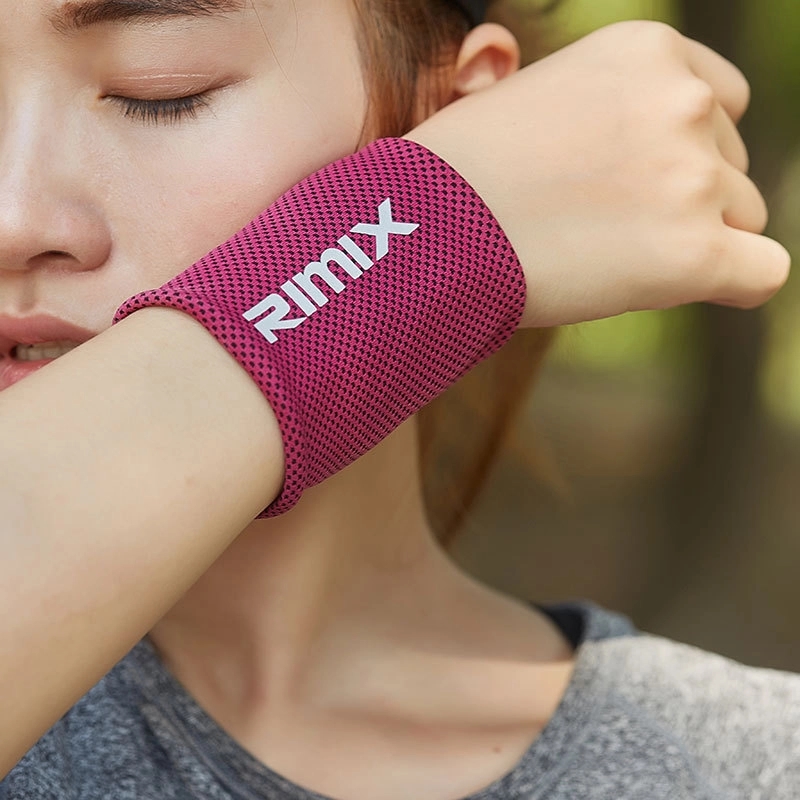 Sports cool breathable wrist brace 3