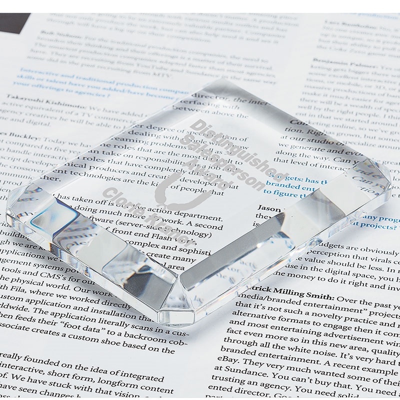 Prato Rectangle Crystal Paperweight 1