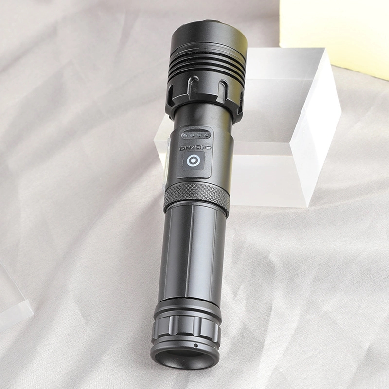 Custom Zoomable Flashlights With High Lumens 7
