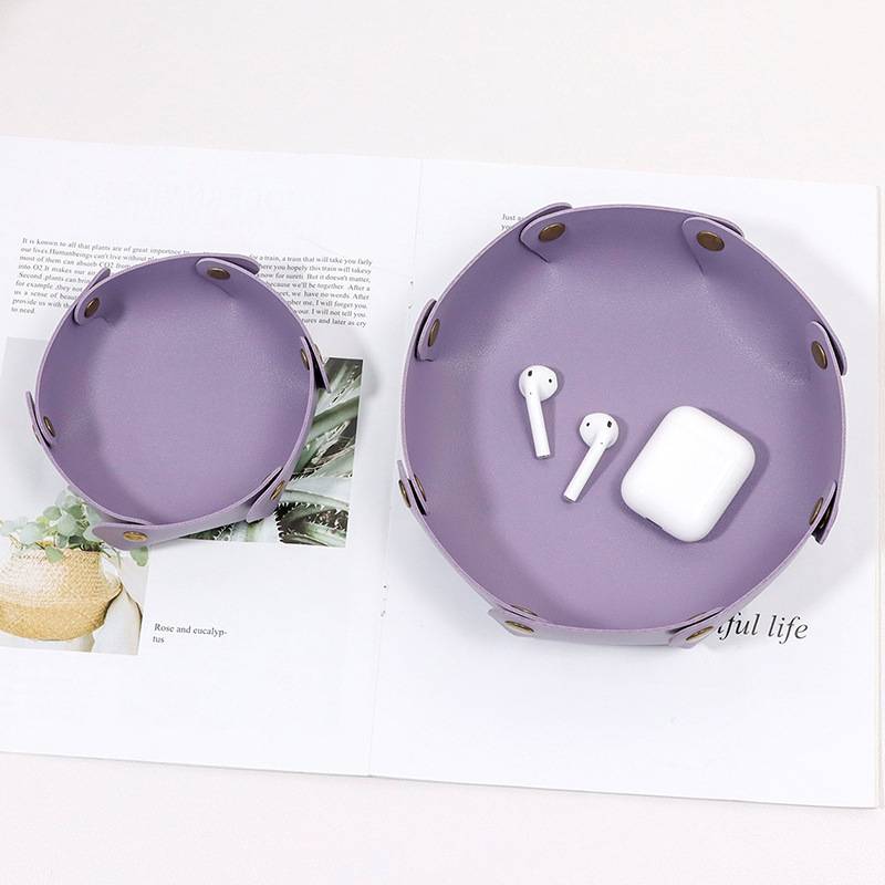 Snap-on folding circular storage 10