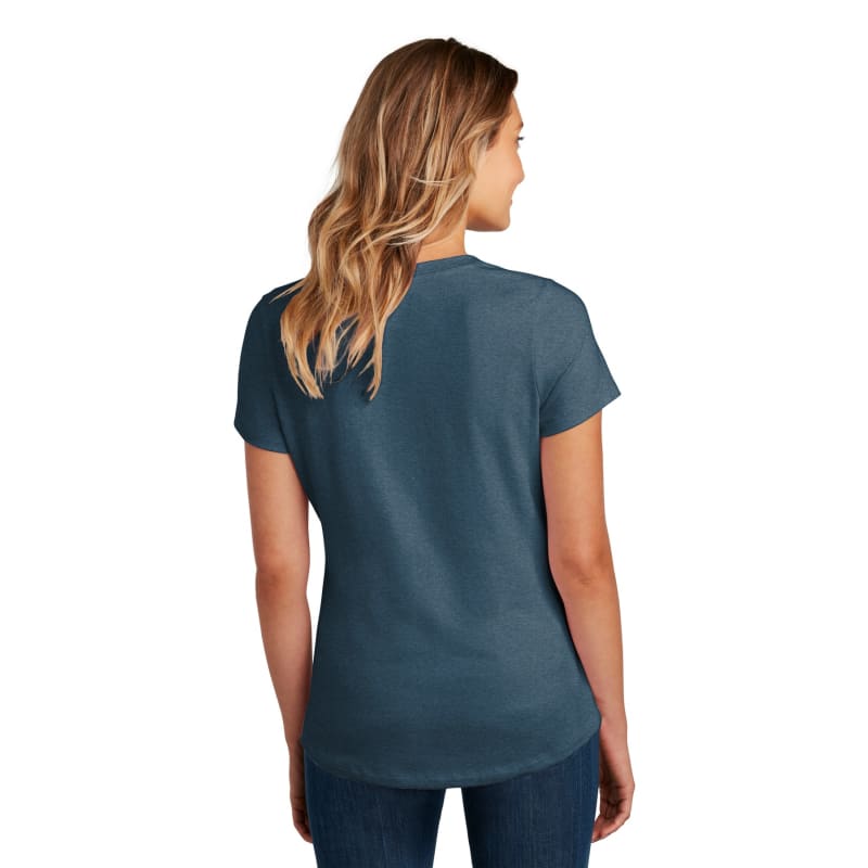 District Women's Flex Scoop Neck Tee 18