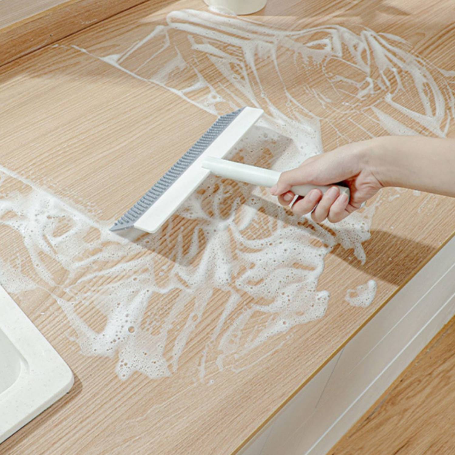 Ergonomic Glass Squeegee 4