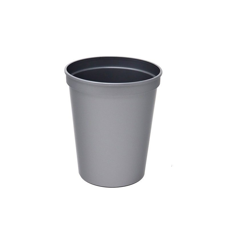 8 oz. Christmas Party Cup 2